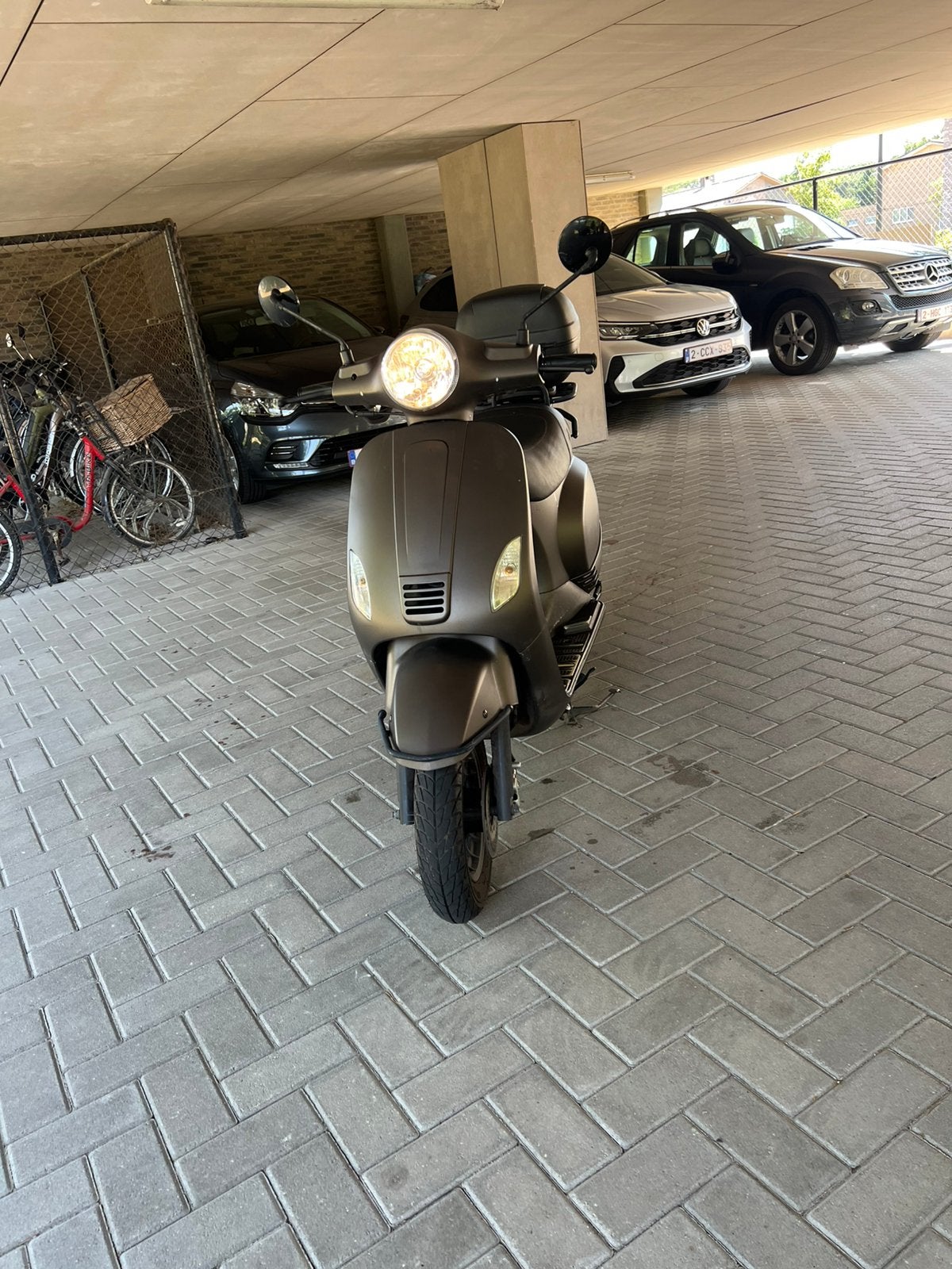 Scooter a klasse, Fietsen en Brommers, Snorfietsen en Snorscooters, Zo goed als nieuw, Ophalen