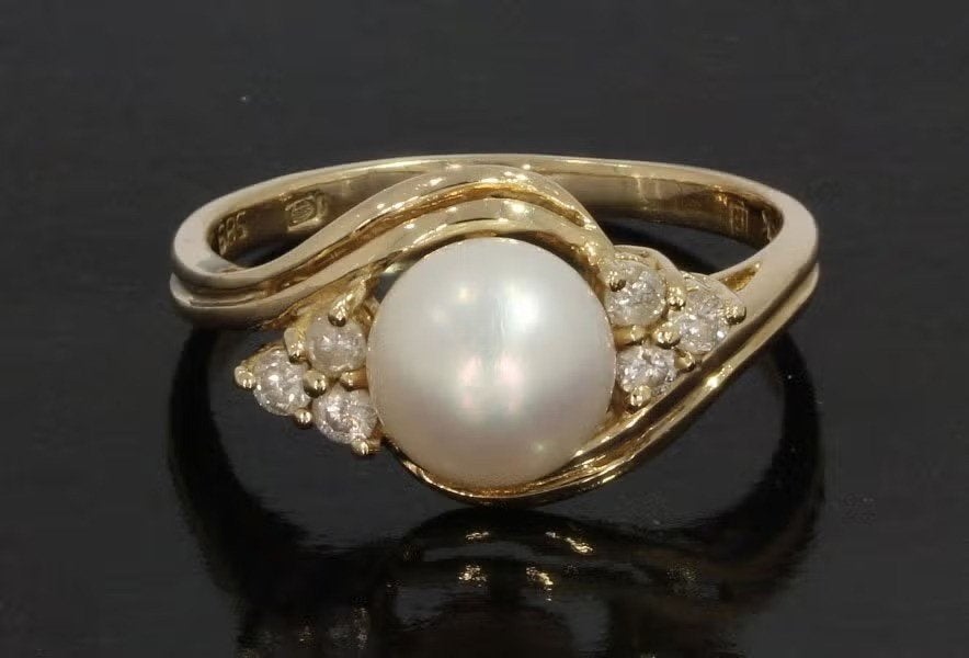 Diamanten parel design 14k gouden luxe ring briljant dames, Ophalen of Verzenden, Zo goed als nieuw, Dame of Heer, Met edelsteen