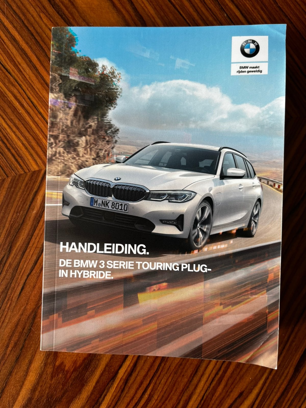 Handleiding BMW3 touring G21 plug-in hybride, Auto diversen, Handleidingen en Instructieboekjes, Ophalen