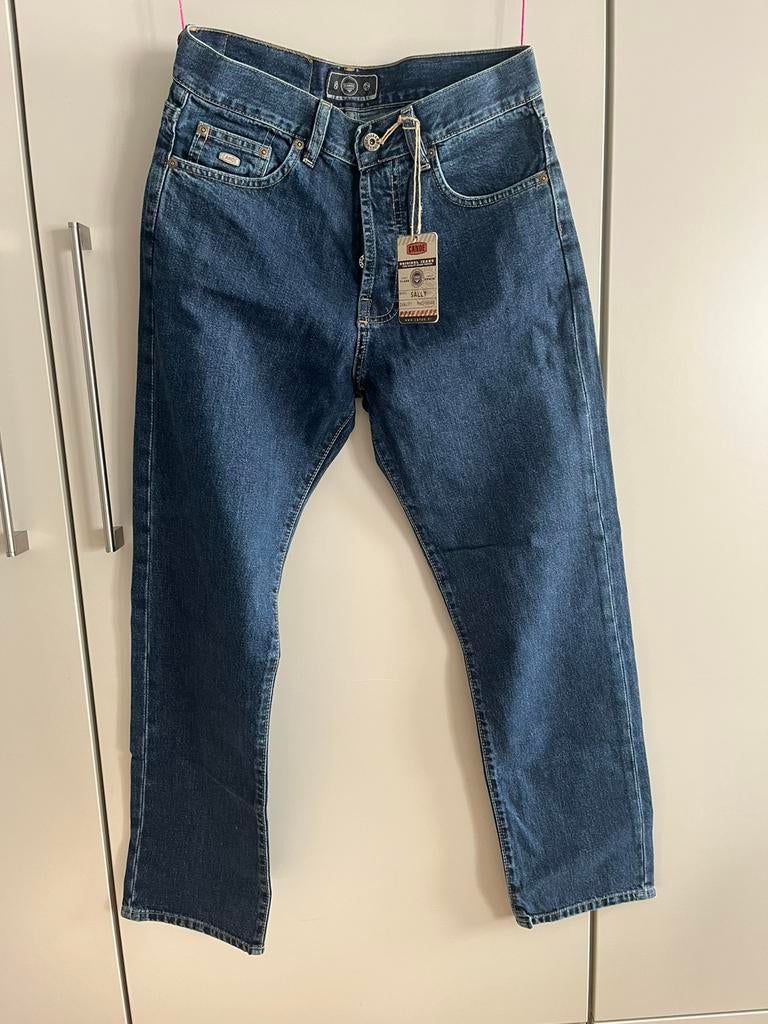 Nieuwe damesbroek, W30- L28, Enlèvement ou Envoi, Neuf, Bleu, W30 - W32 (confection 38/40)