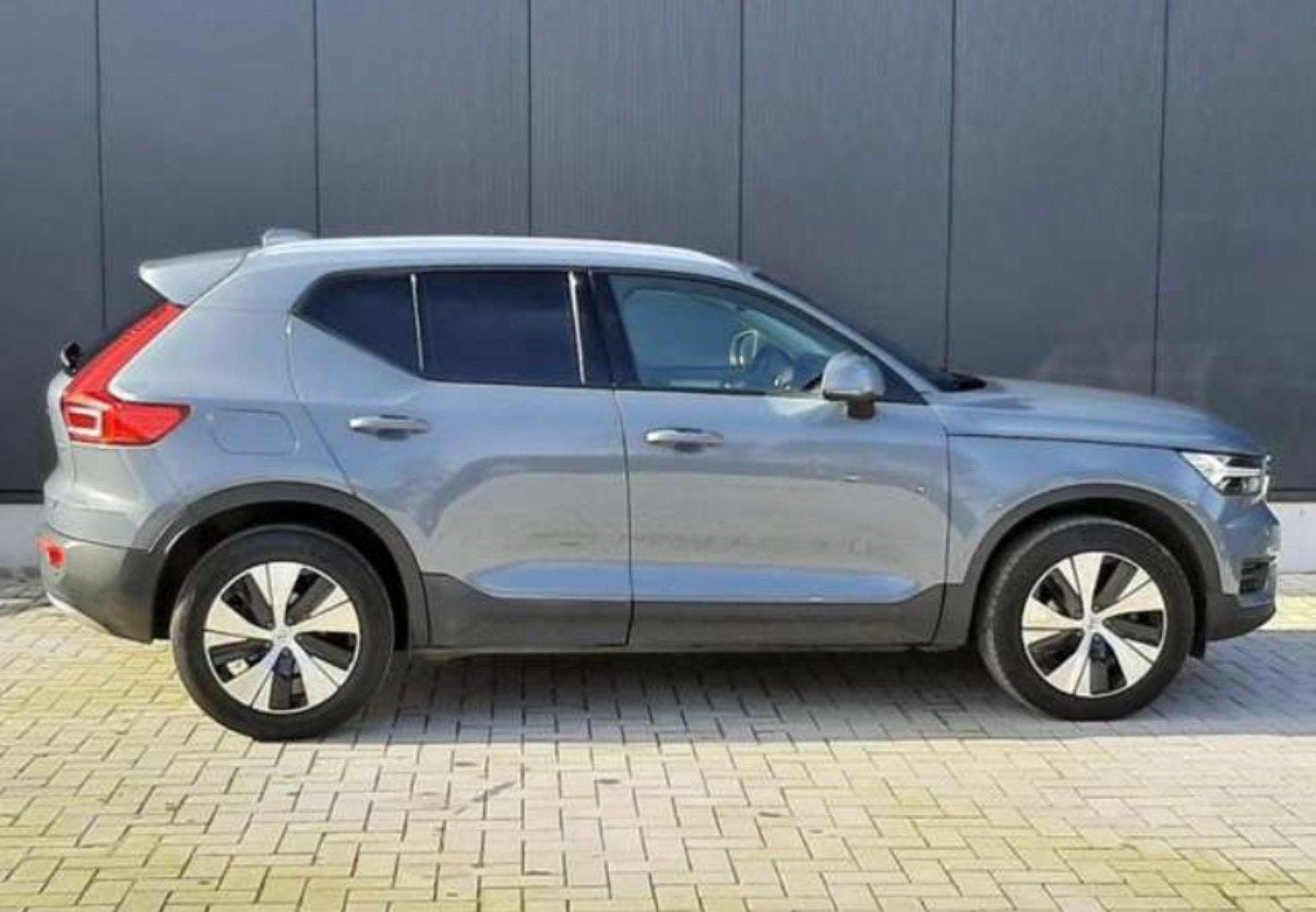 Volvo XC40 Momentum pro, Auto's, Stof, Overige kleuren, Diesel, Particulier
