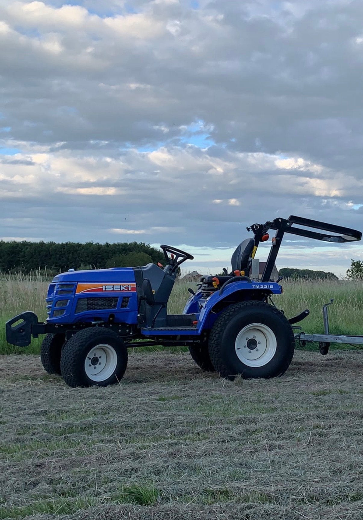 TE KOOP MINI-TRACTOR ISEKI TM3215, Zakelijke goederen, Ophalen, Overige merken