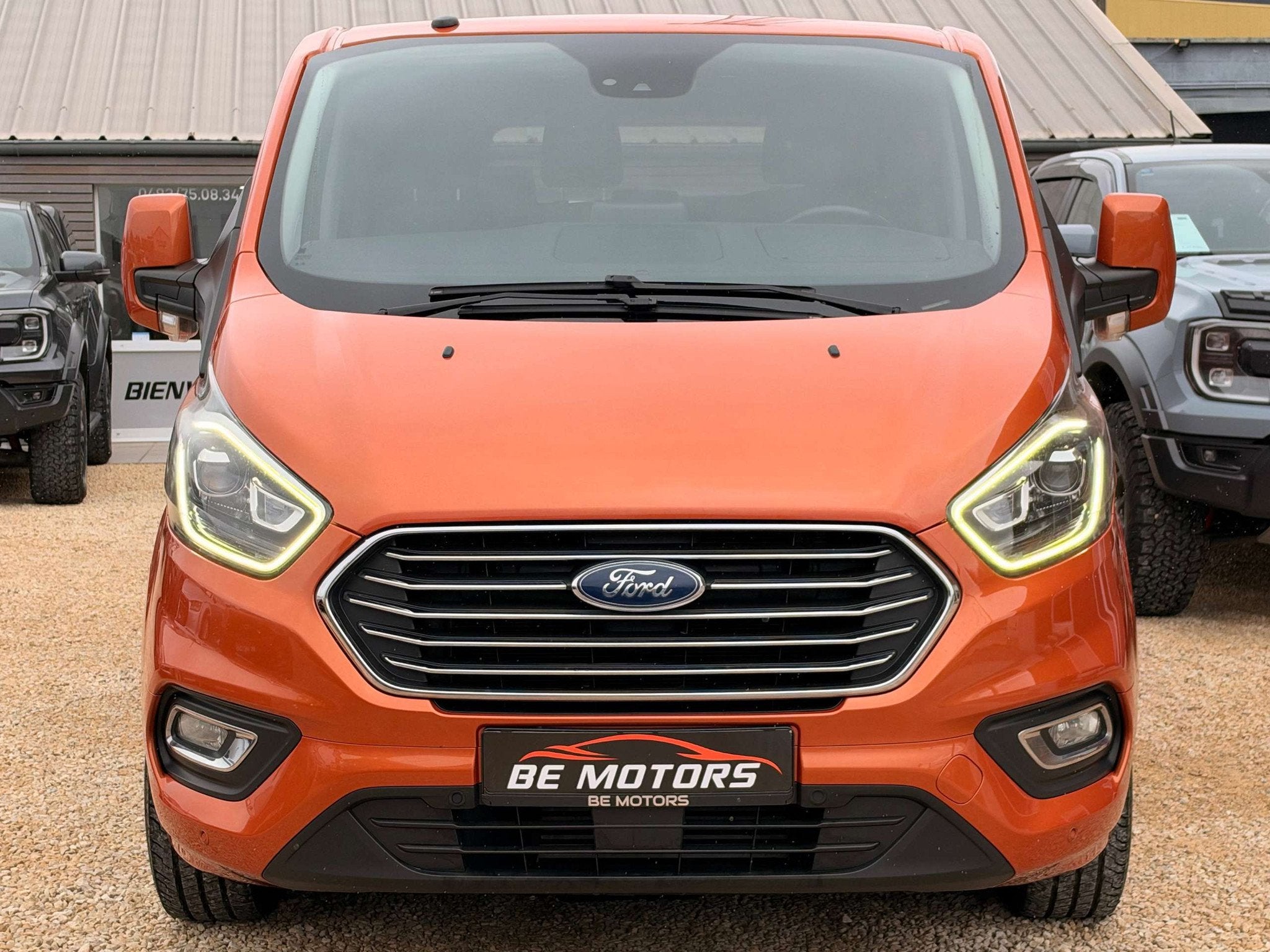 Ford Tourneo Custom 2.0 TDCI 170CV 9 PLACES LONG CHASSIS BOI, Autos, Autres modèles, Achat, 6 portes, Euro 6