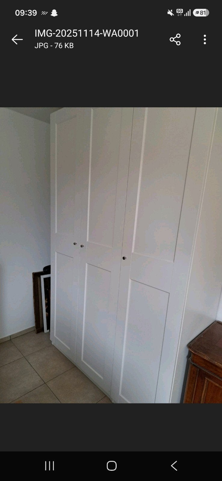 belle armoire blanche, Maison & Meubles, 25 à 50 cm, Comme neuf, 100 à 150 cm, Enlèvement