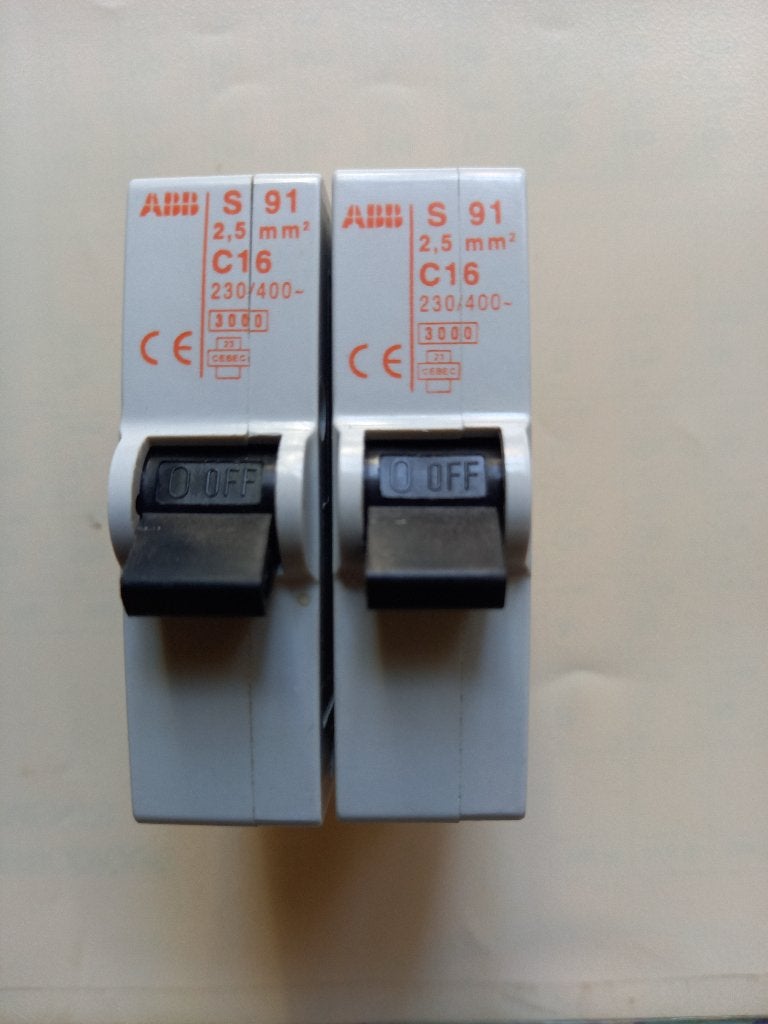 Disjoncteurs, Bricolage & Construction, Enlèvement ou Envoi, Utilisé, ABB, Disjoncteur divisionnaire