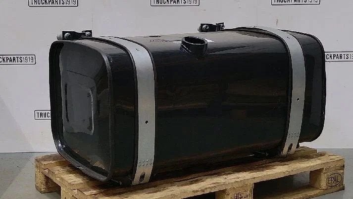 MAN Fuel System Brandstoftank + steunen 300L, Auto-onderdelen, Ophalen, Gebruikt, MAN, Brandstofsystemen