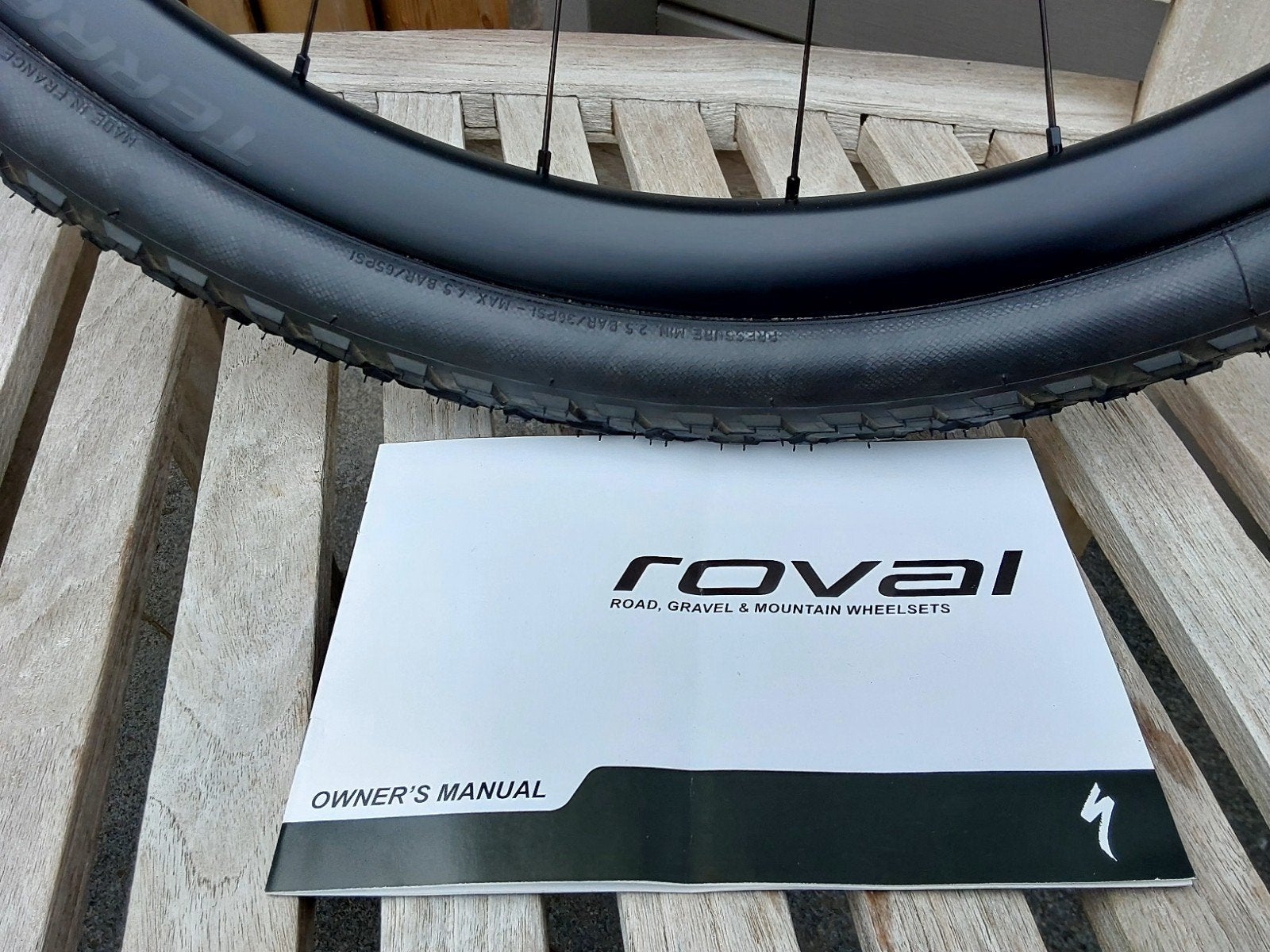 Paire de roues Roval Terra C Gravel, Enlèvement