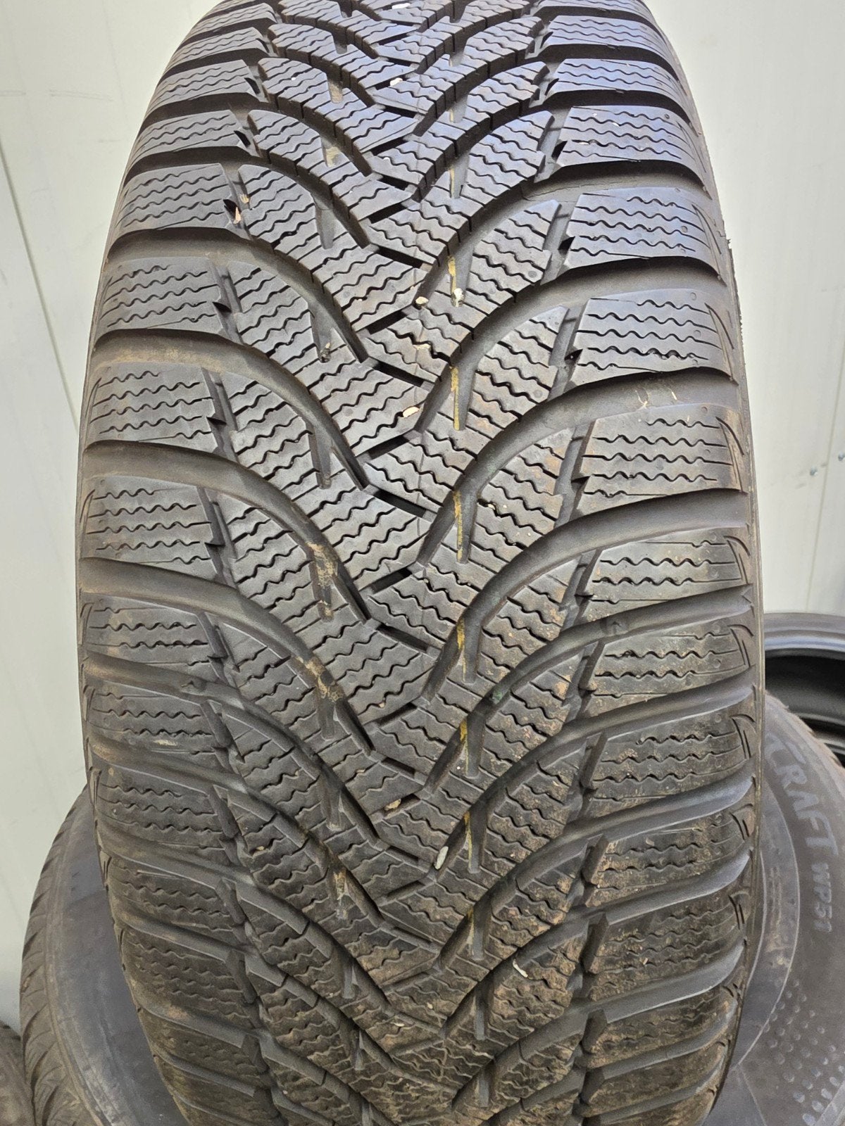 kumho 225/60r17 99h 22560r17 225/60r17 225/60r17, Auto-onderdelen, Ophalen of Verzenden, Gebruikt