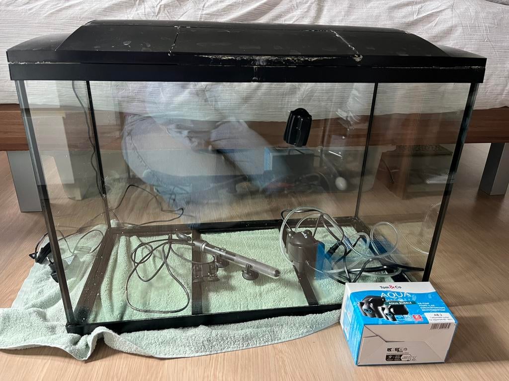 Aquarium 93 L, Enlèvement, Pompe, Utilisé