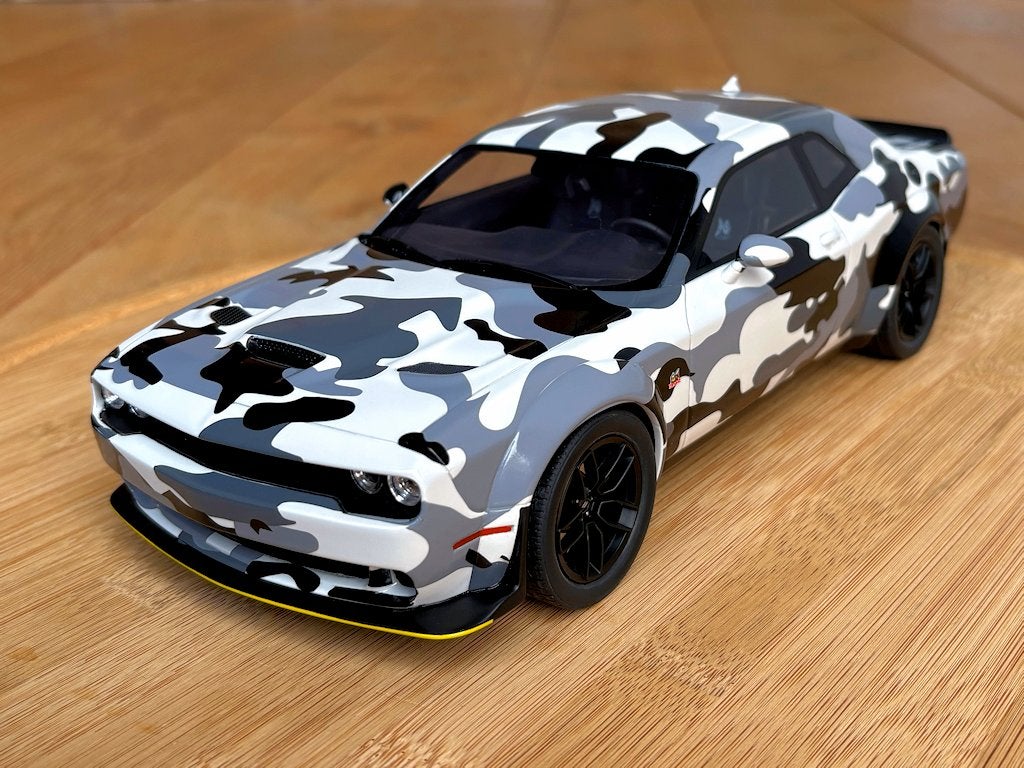 Dodge Challenger Camouflage 1:18 GT Spirit GT831 nieuw 504st, Ophalen of Verzenden, Nieuw, Auto, Overige merken