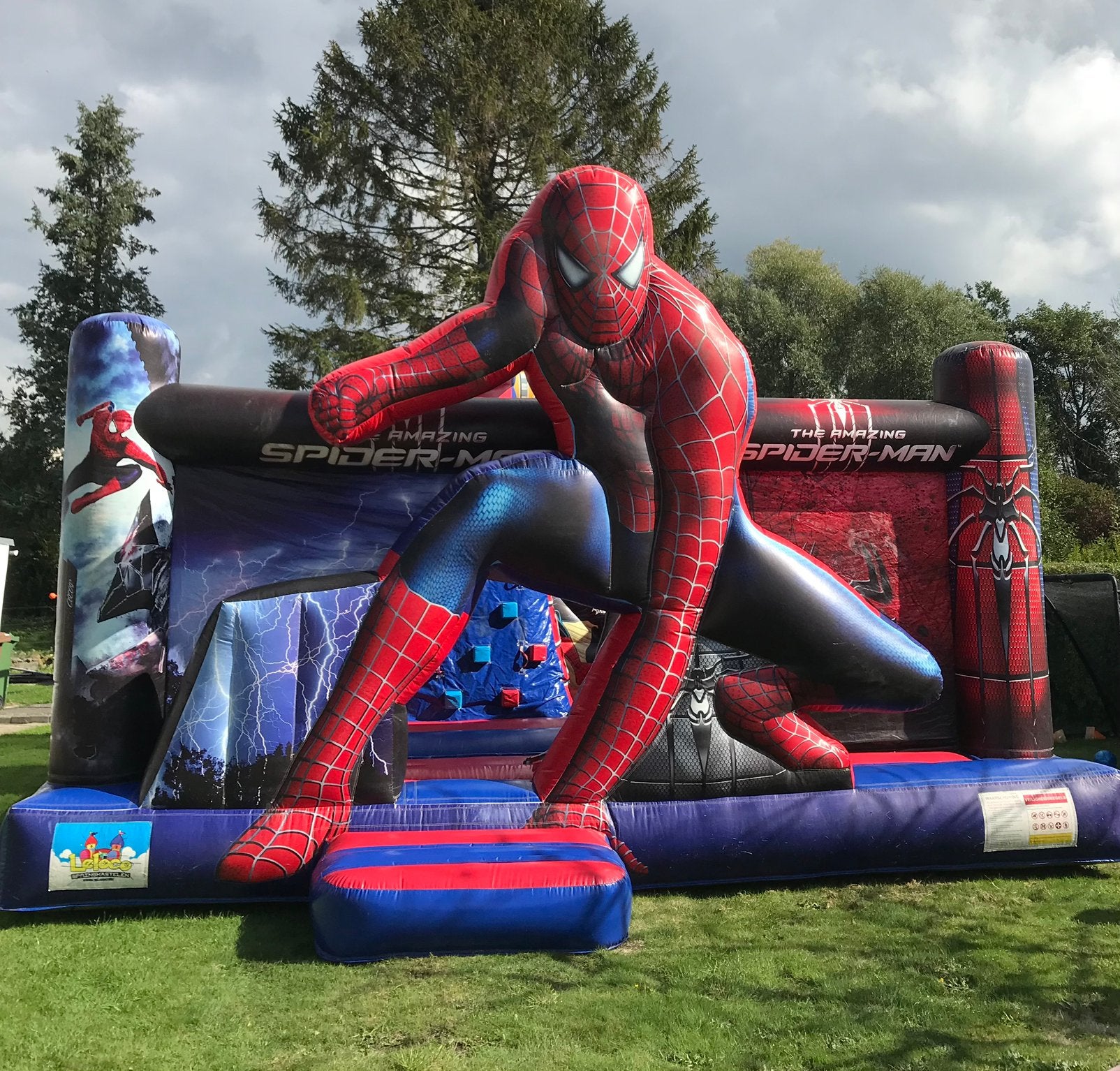 Spider-Man Springkasteel te koop of ruilen, Ophalen, Gebruikt