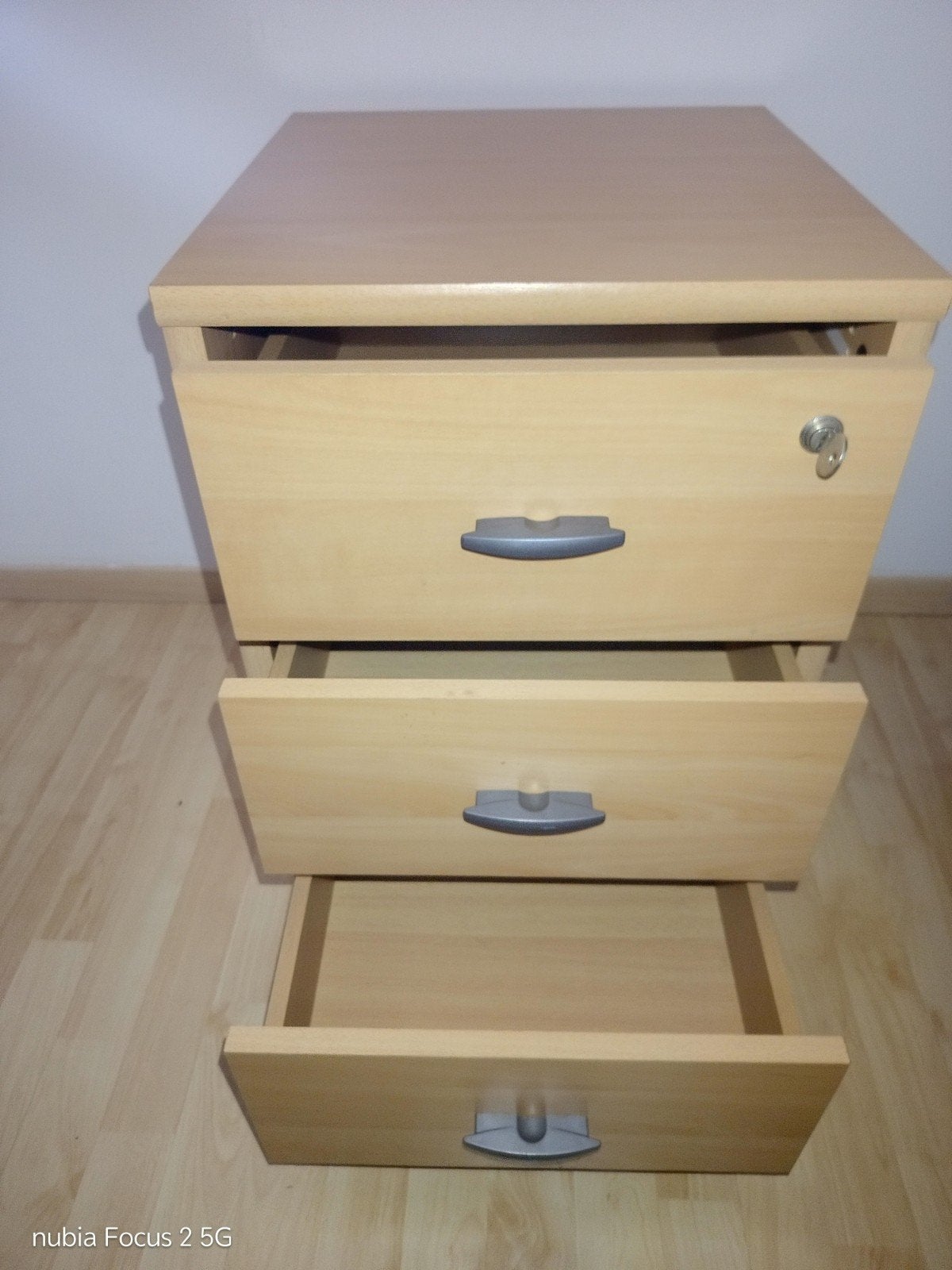 BedKast met slot (ophalen), Antiquités & Art, Antiquités | Meubles | Armoires, Enlèvement