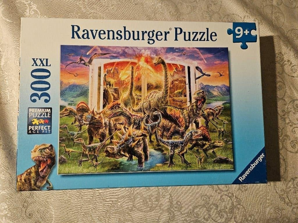 Puzzel Ravensburger 300 stukjes Encyclopedie van de oertijd, Ophalen of Verzenden, Meer dan 50 stukjes, Gebruikt