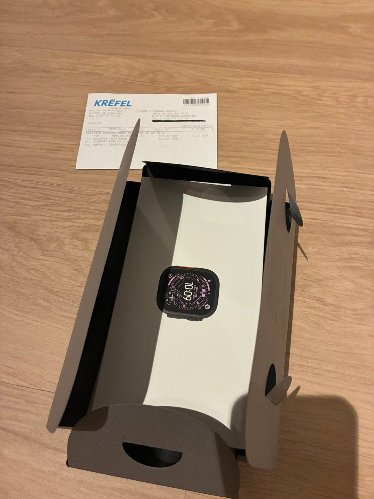 Apple Watch Ultra 3 noir, Enlèvement, Comme neuf, Noir