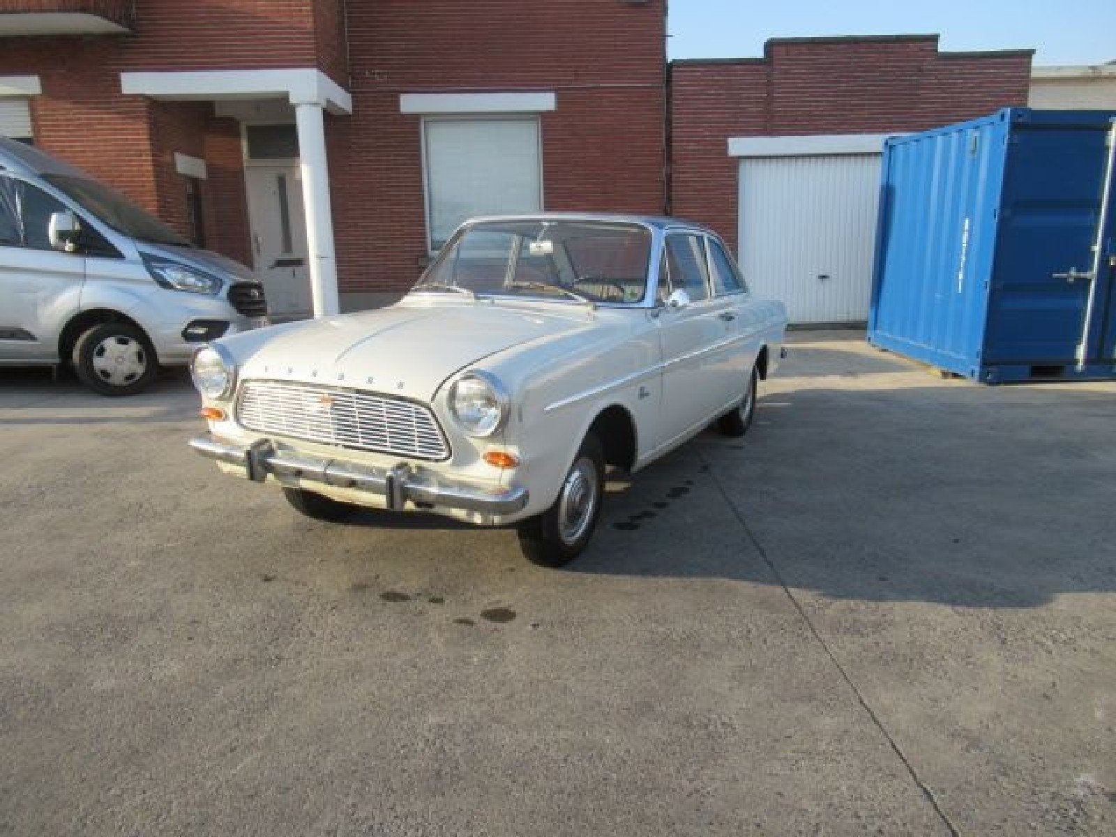 FORD TAUNUS M 12  BENZINE 06/65, Overige modellen, https://public.car-pass.be/vhr/7d8c2490-14ba-48fb-9264-547cfcb6f802, Wit, Bedrijf