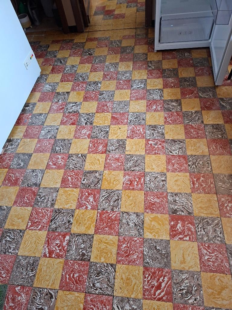Oude vloertegels ongeveer 20m², Enlèvement
