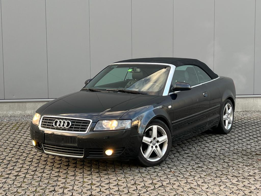 Audi A4 Cabrio 2.4 V6 Automaat – 168DKM – Projectauto, Auto's, Audi, Bedrijf, A4, Benzine, Cabriolet, 3 deurs, Automaat, Zwart