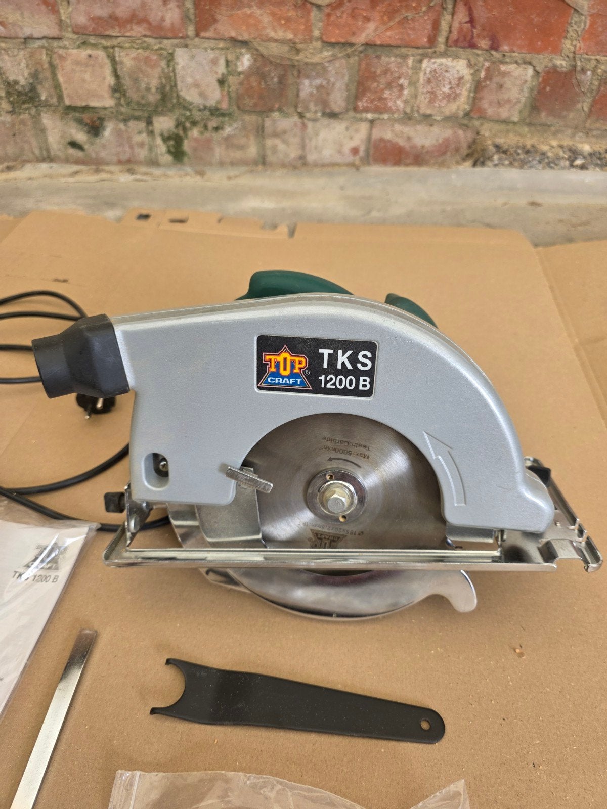 Scie circulaire Top Craft TKS 1200 B (1200W) - Complète, Topcraft, 1200 watts ou plus, Enlèvement, Utilisé