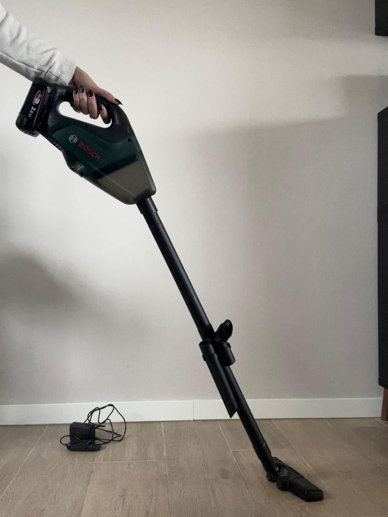 Aspirateur Bosch Universal Vac 18, Electroménager, Enlèvement, Aspirateur