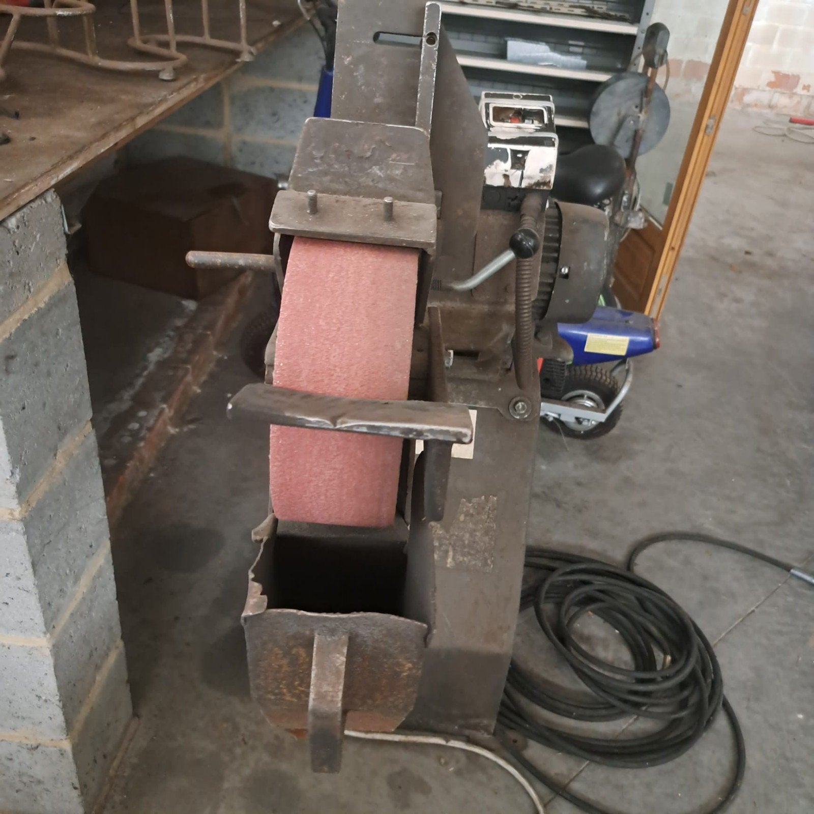 Bandschuurmachine, Doe-het-zelf en Bouw, Gereedschap | Lasapparaten, Ophalen