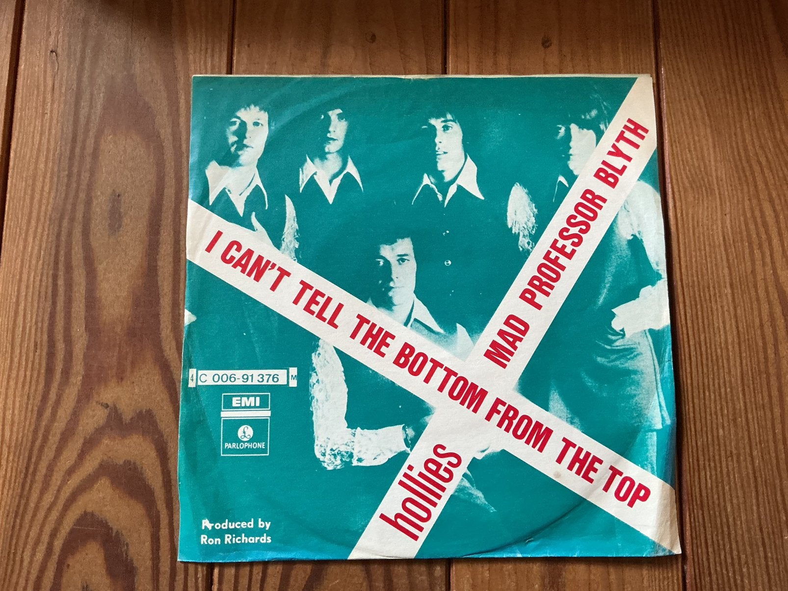 7” The Hollies - I can’t help the bottom from the top, Ophalen of Verzenden, Gebruikt