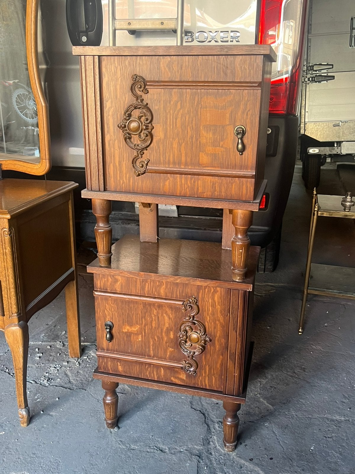 2 Table de chevet ancienne, Maison & Meubles, Armoires | Secrétaires, Enlèvement, Utilisé