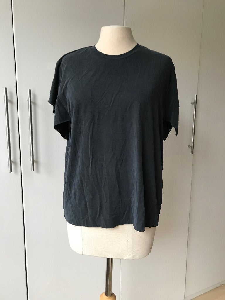 Zara Zwart T-shirt met speciale mouwen, Kleding | Dames, Maat 38/40 (M), Nieuw, Ophalen of Verzenden, Korte mouw