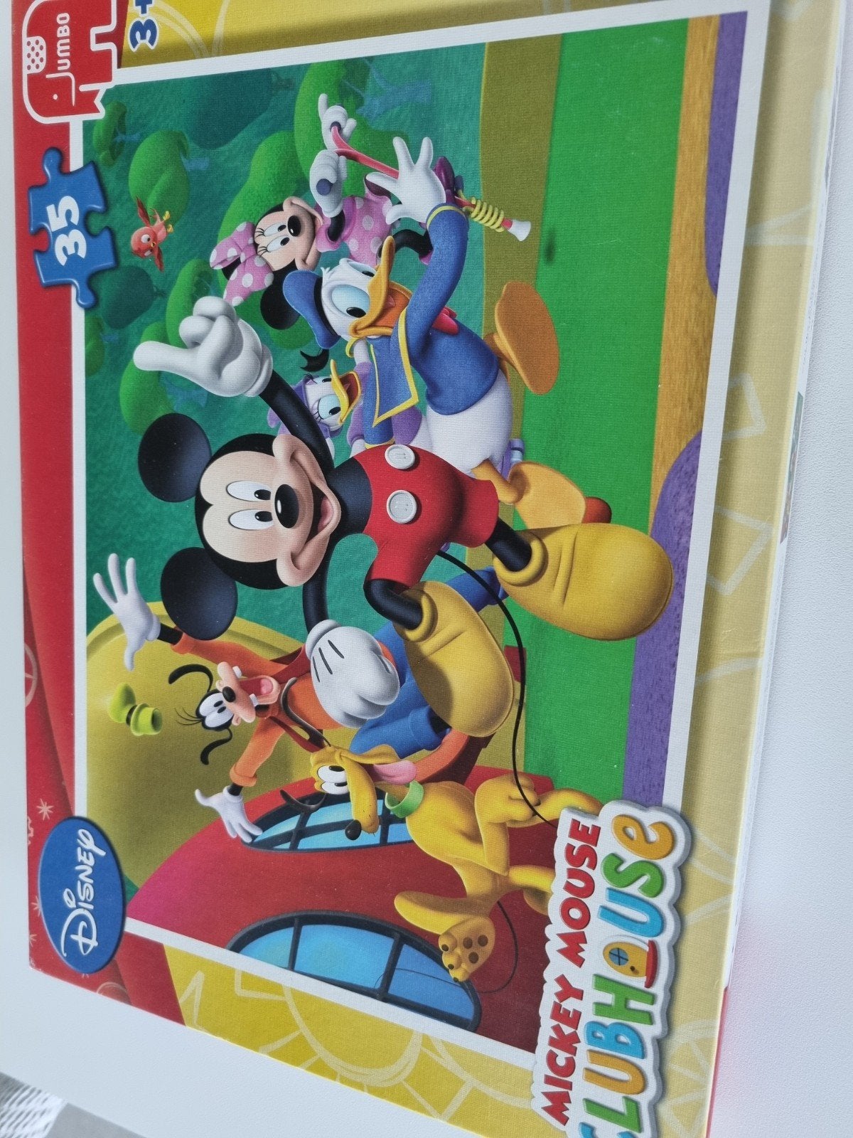Mickey Mouse puzzel, Enlèvement