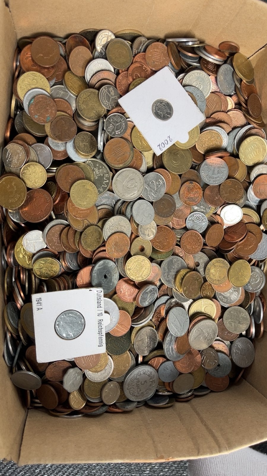 Monnaies du monde vues du grenier 5 kg, Enlèvement ou Envoi, Monnaie