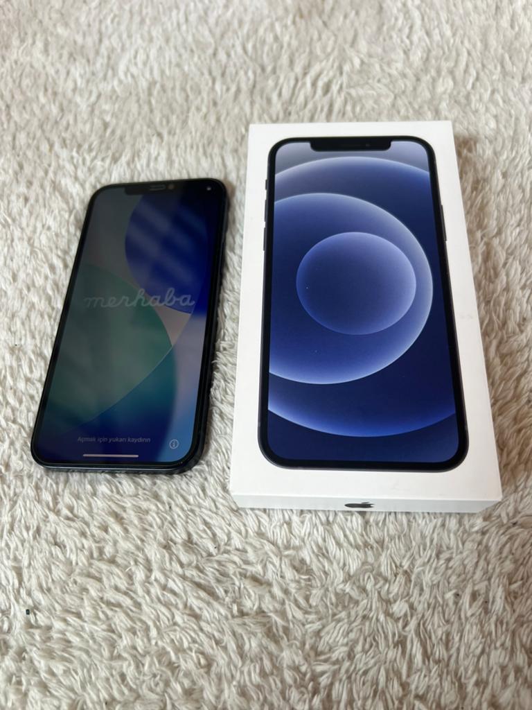 Apple iPhone 12 – 64Go – 83% batterie – Très bon état, Télécoms, Enlèvement, Comme neuf, Noir, IPhone 12