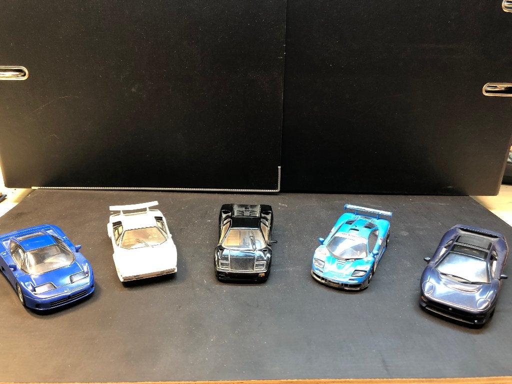 5 exclusieve miniatuur autootjes 1/43e, Ophalen