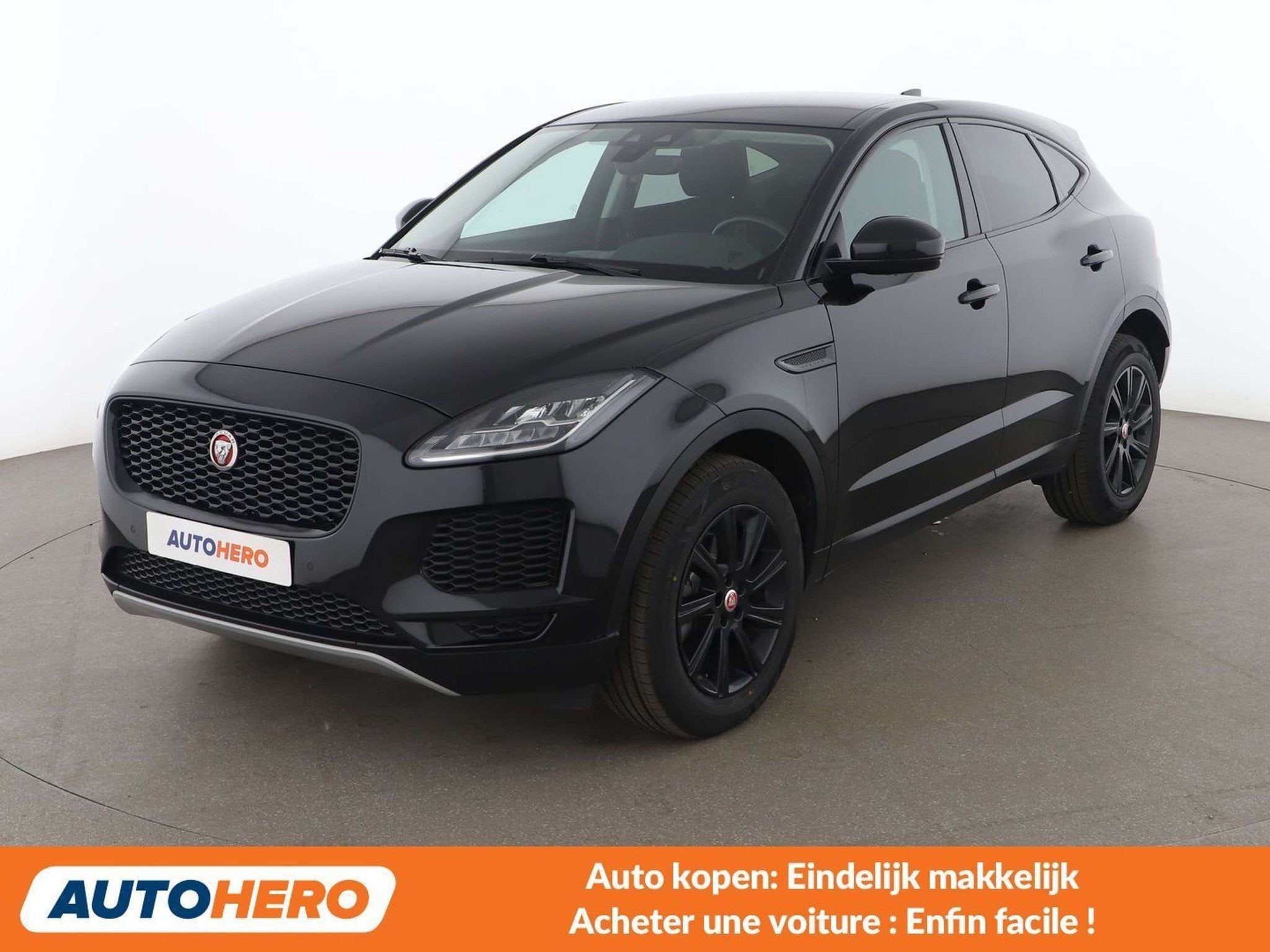 Jaguar E-Pace D150 Basis (bj 2019), Voorwielaandrijving, Stof, Gebruikt, Zwart