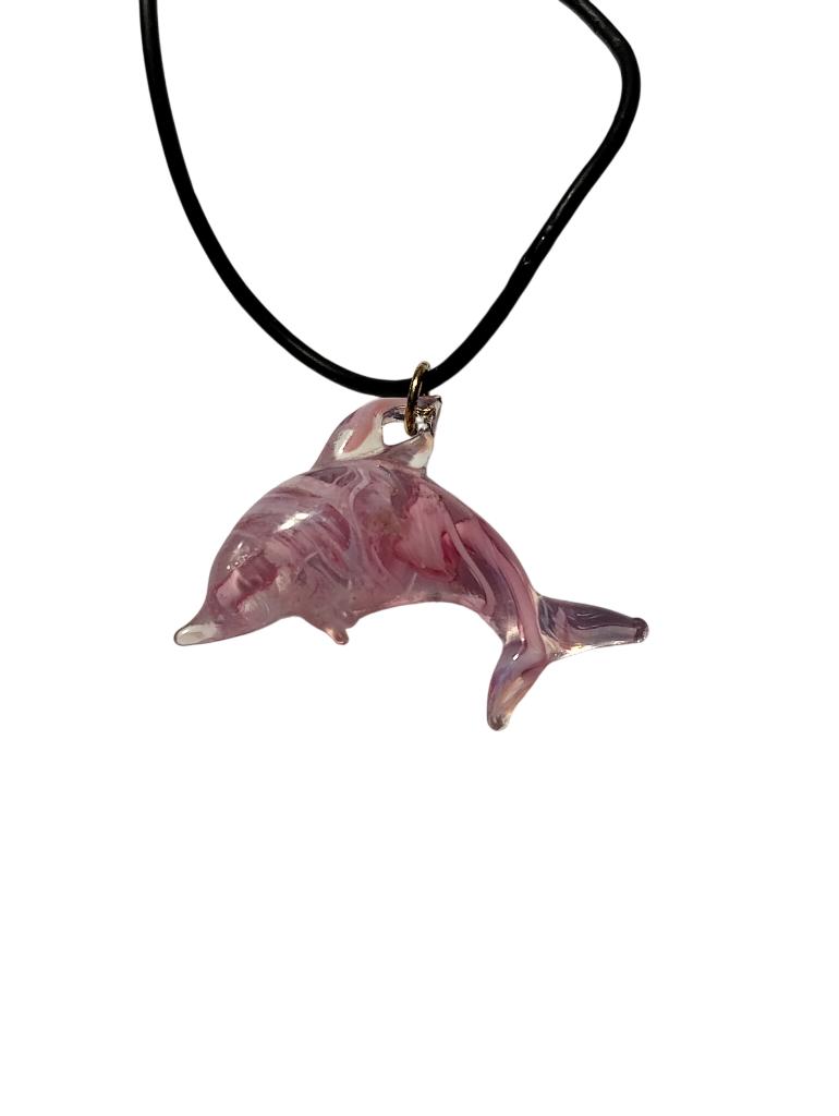 Collier pendentif dauphin rose marbré vintage année 90, Bijoux, Sacs & Beauté, Bijoux anciens, Enlèvement, Autres matériaux, Collier