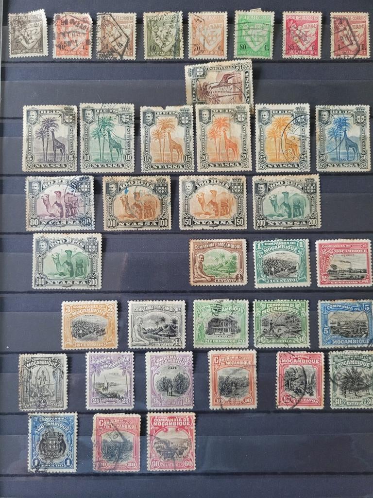Set oude postzegels uit Mozambique, Verzenden