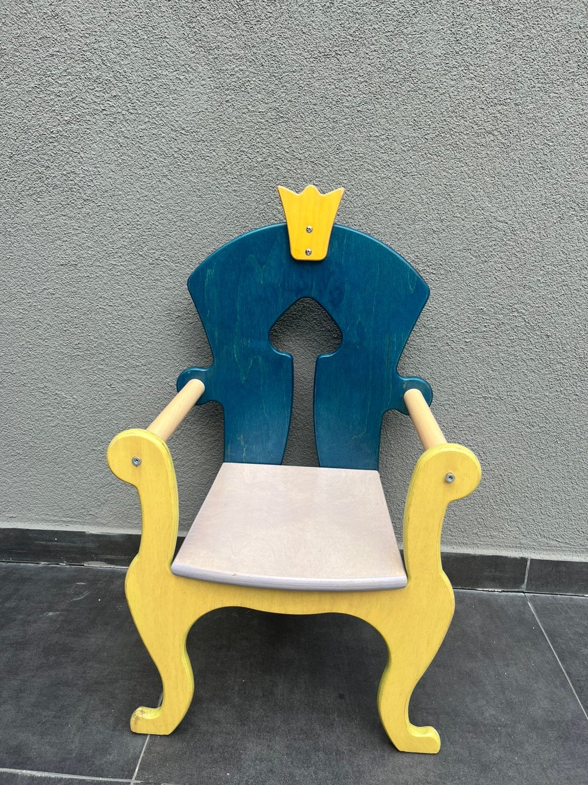Verjaardag stoel, Kinderen en Baby's, Kinderstoelen, Ophalen, Zo goed als nieuw