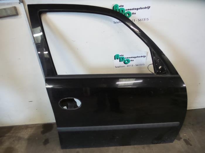 Portier 4Deurs rechts-voor van een Opel Meriva (Meriva 03-), Gebruikt, -, Deur, -