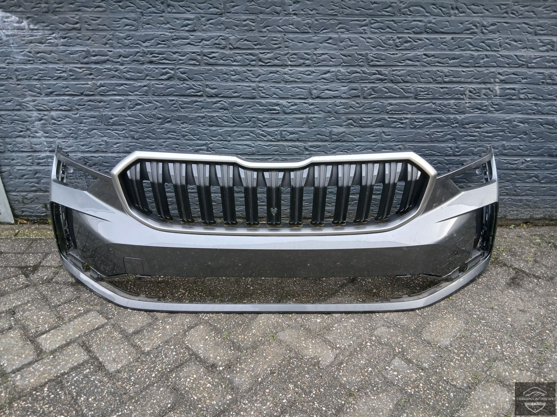 Skoda Kodiaq 57H 2024+ Voorbumper Bumper 4xPDC Origineel!, Tr. Vaclava Klementa 869
293 01  Mlada Boleslav, CZ, Skoda, Bumper