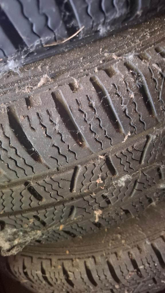 Winterbanden op velg vito, Auto-onderdelen, Banden en Velgen, Ophalen, Velg(en), 16 inch, Winterbanden