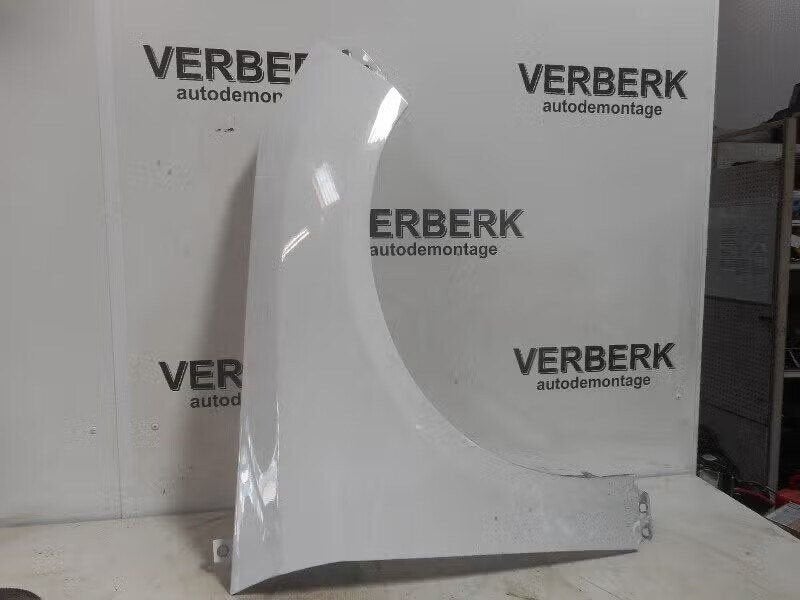 SPATBORD RECHTS VOOR Ford Focus (01-1970/-), Auto-onderdelen, Gebruikt, Ophalen of Verzenden, Ford-Werke GmbH, Henry-Ford-Straße 1 50735 Köln, DE