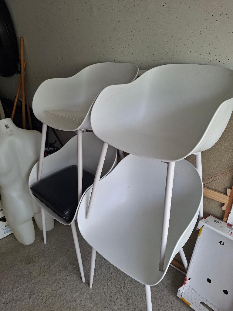 4 stoelen wit, Huis en Inrichting, Ophalen, Kunststof, Wit, Zo goed als nieuw