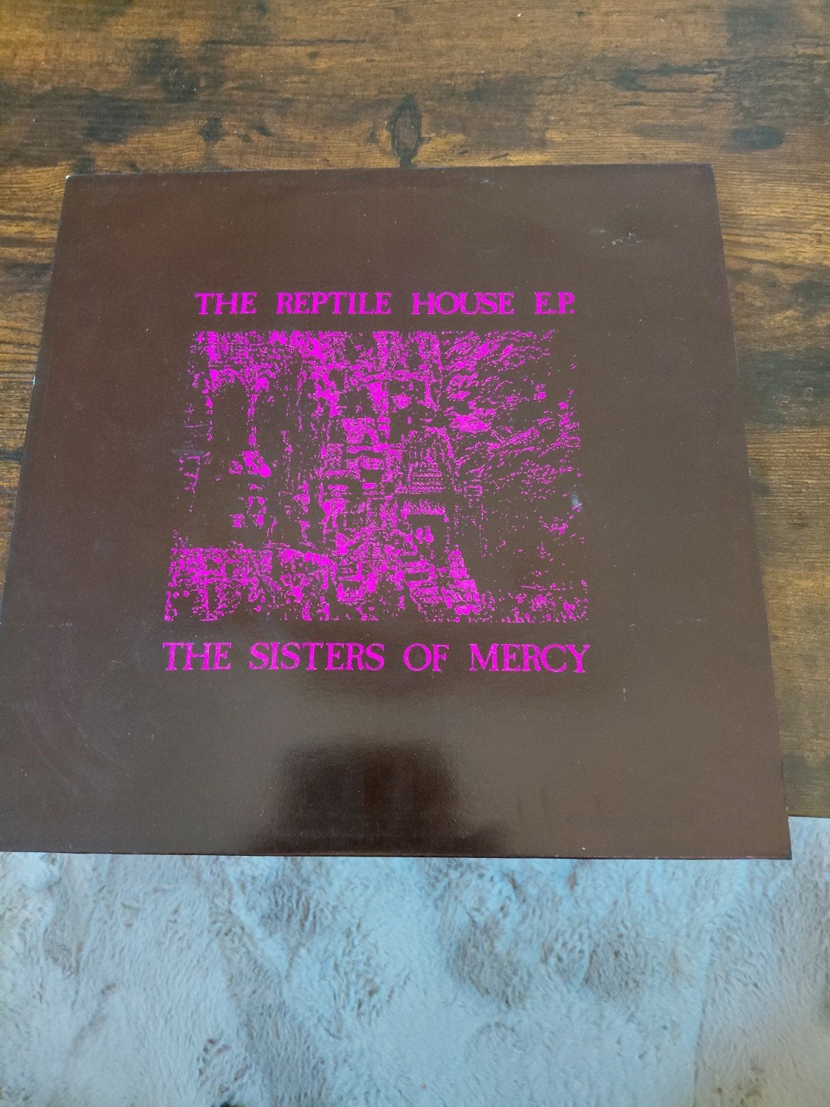 The sisters of mercy ,The reptile house E.P, Cd's en Dvd's, Vinyl | Rock, Gebruikt, Ophalen of Verzenden, EP, 12 inch