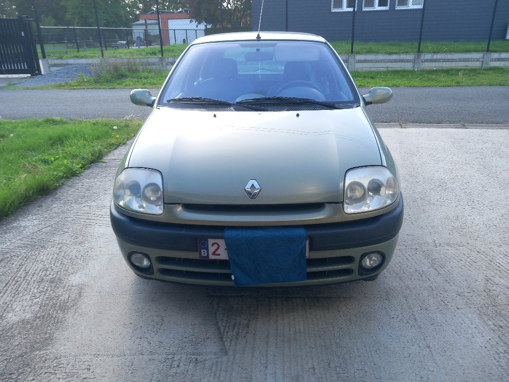 Renault clio, Auto's, Voorwielaandrijving, Stof, 140 g/km, 4 cilinders