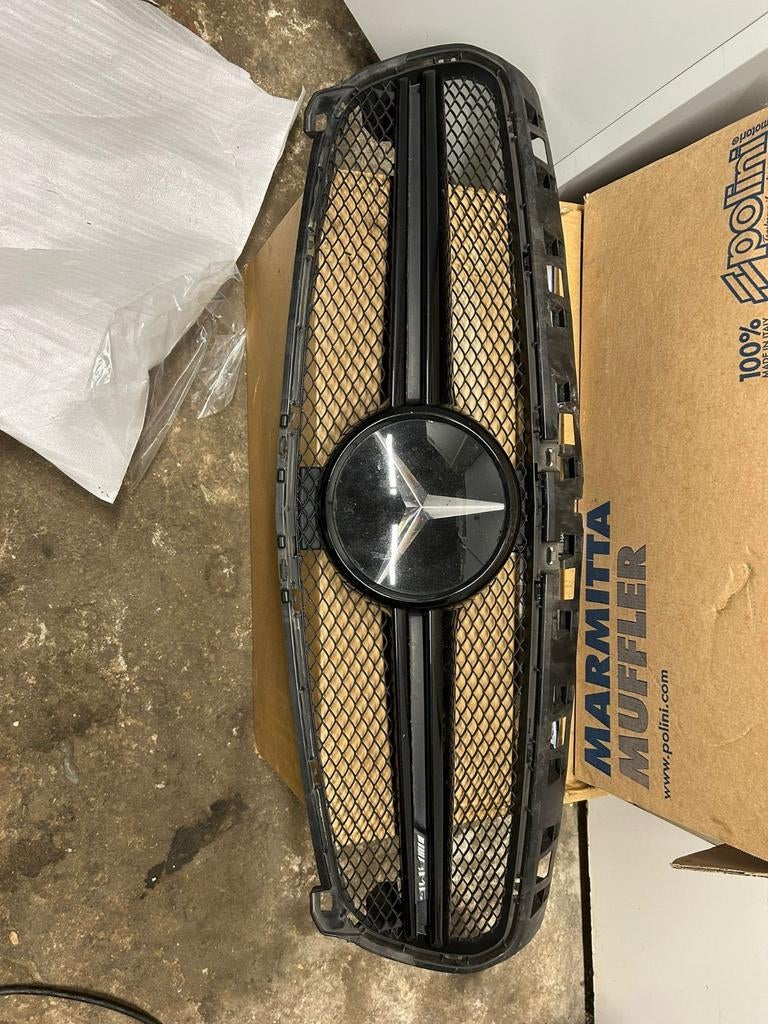 Mercedes A45 grill met werkende sensorblok, Auto-onderdelen, Ophalen, Voor