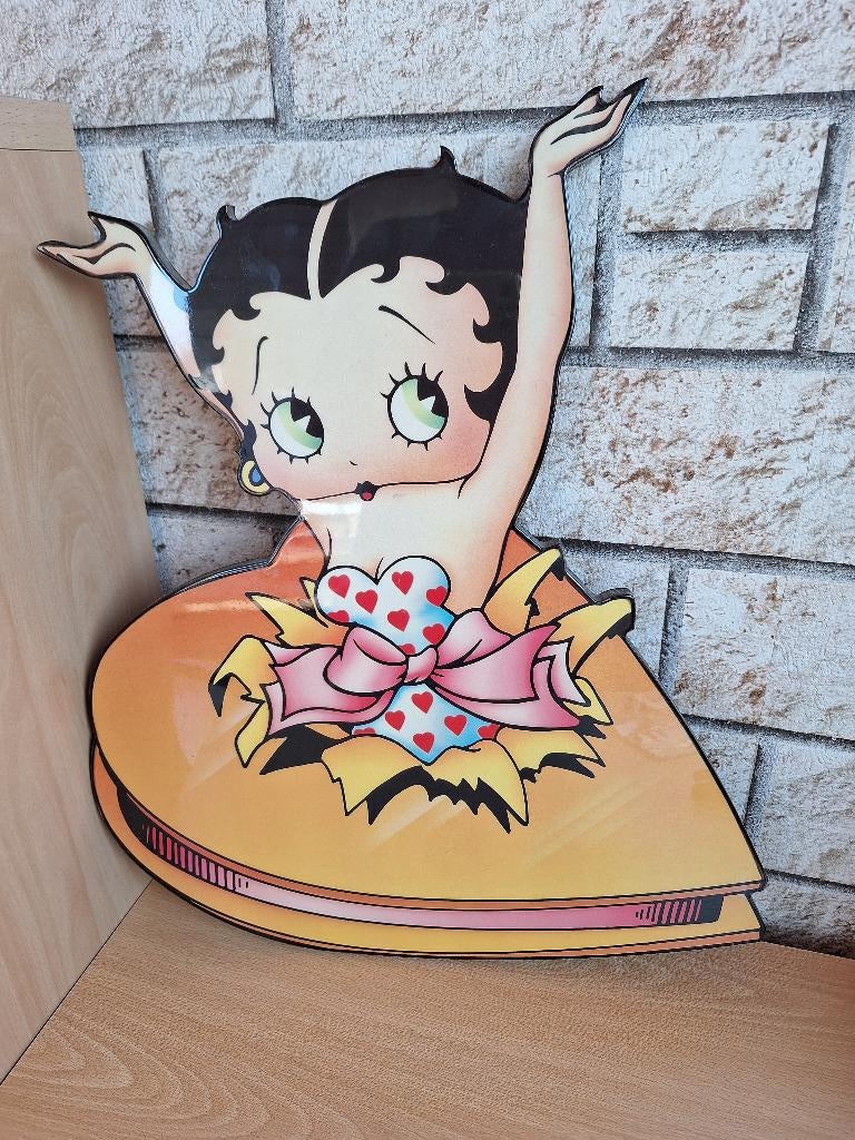 Betty boop sortant d'un coeur 1993, Enlèvement ou Envoi, Neuf, Humain
