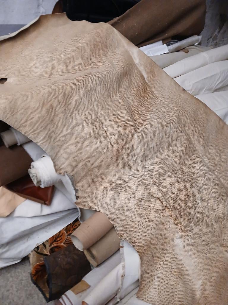 Leder en skai, Ophalen of Verzenden
