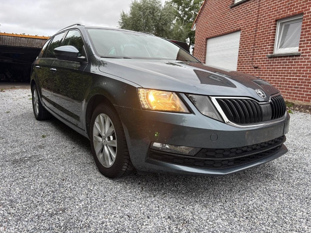 Skoda Octavia Combi, Autos, Argent ou Gris, Achat, Euro 6, Boîte manuelle