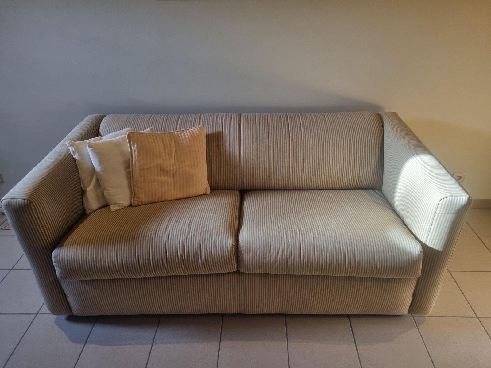 Uittrekbare zetelbed met lattenbodem, Ophalen, Gebruikt, Klassiek, 150 tot 200 cm
