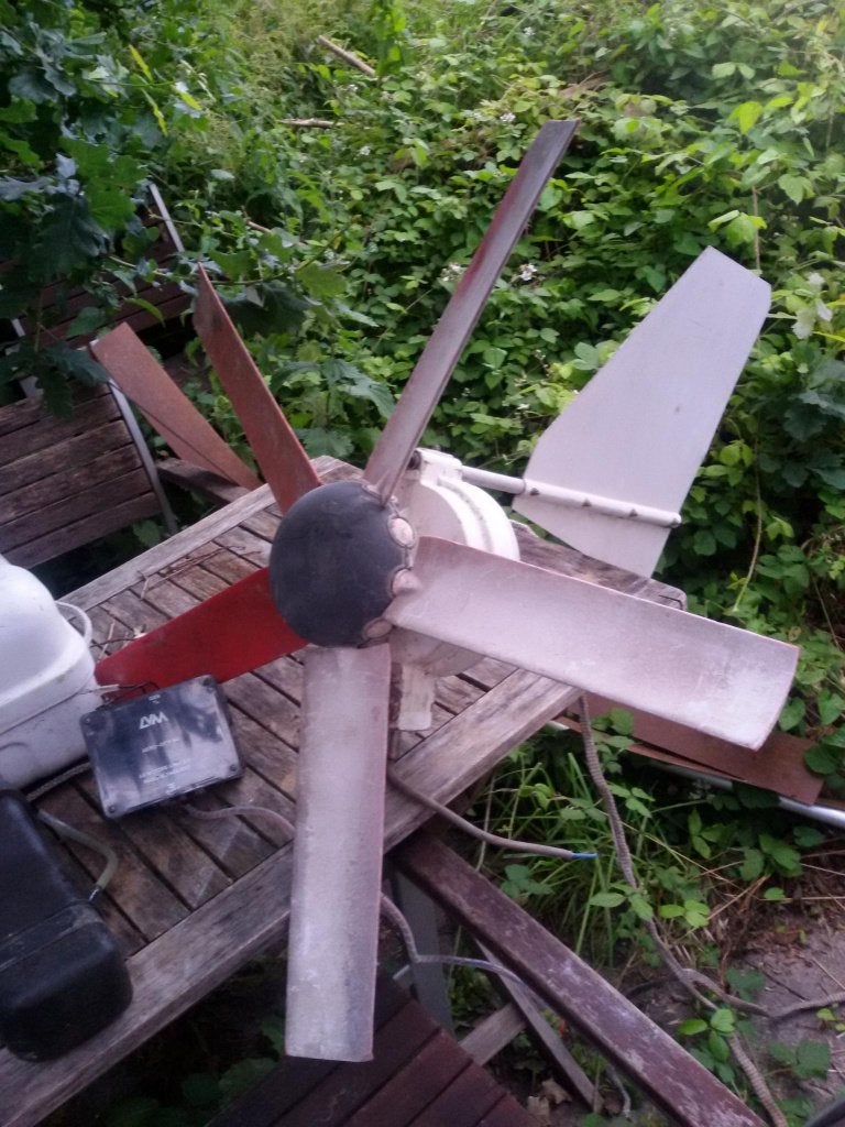 LVM Aerogen 50 windturbine, Ophalen of Verzenden, Gebruikt, Elektra en Verlichting, Zeilboot of Motorboot