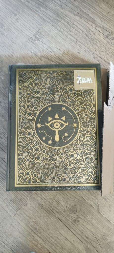 Nintendo zelda collector guide, Ophalen of Verzenden