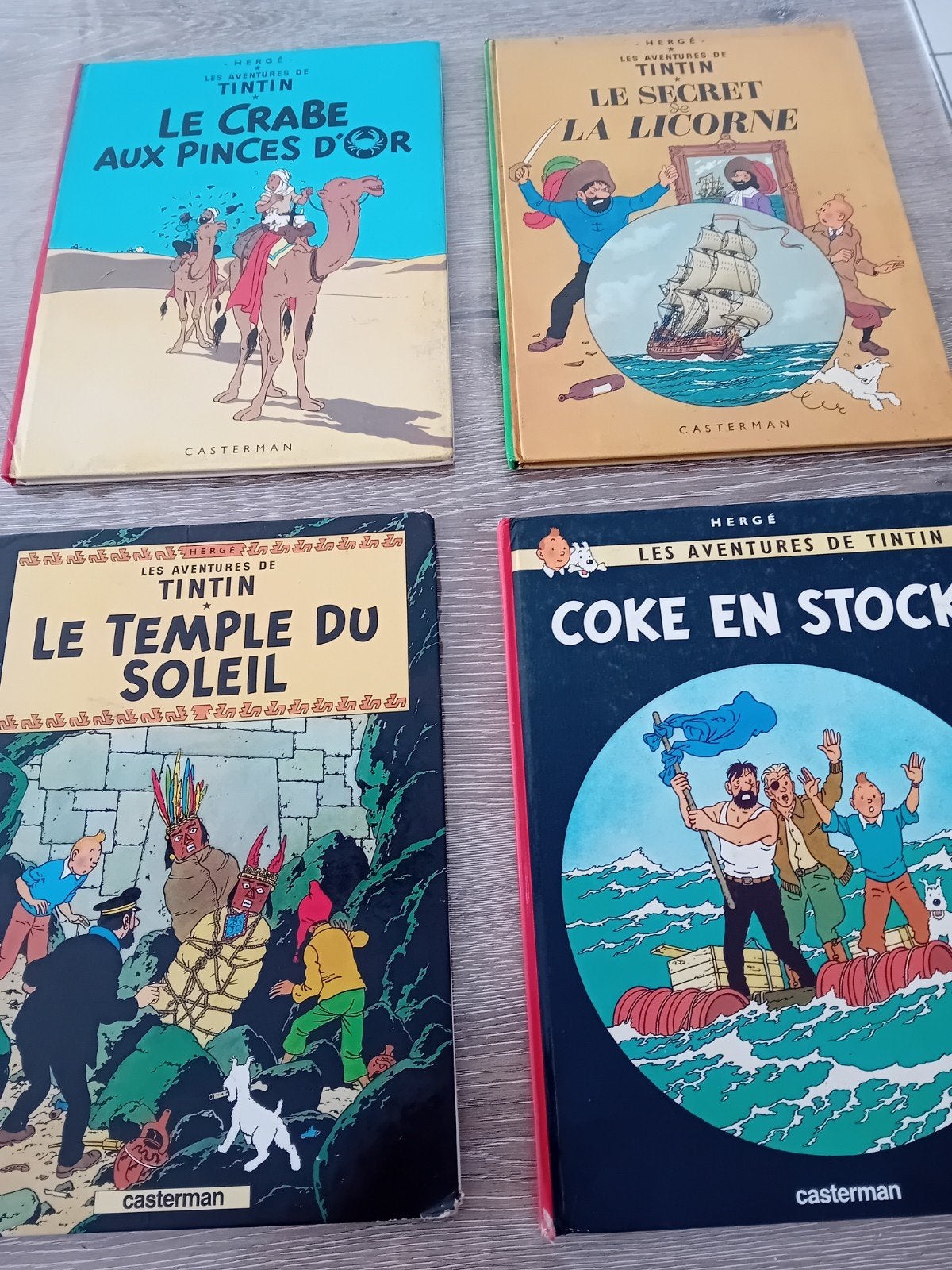 4 livre tintin collection, Enlèvement ou Envoi